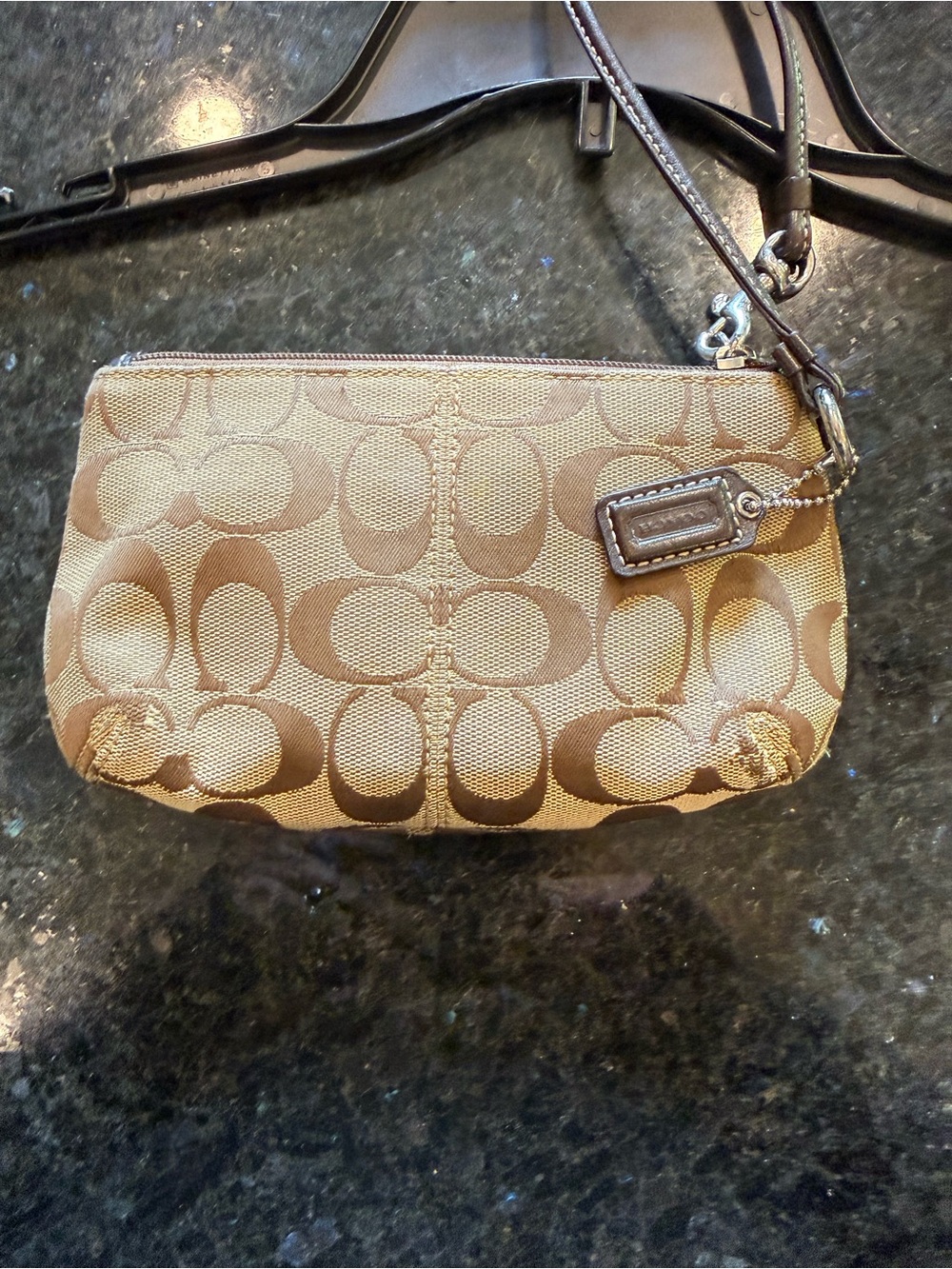 Coach Legacy Signature Canvas Turn Lock Wristlet - Picture 6 of 8